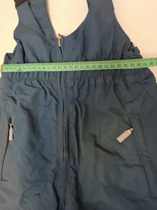 Pantalón de nieve y manoplas