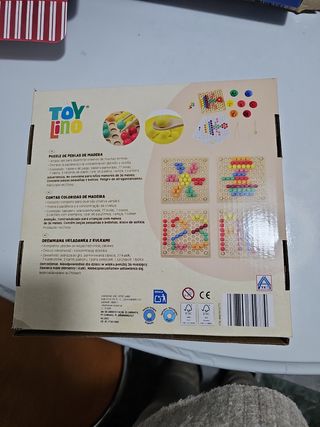 Puzzle de perlas de madera Toy Lino
