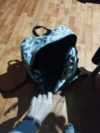 Para guardar los patines.  Mochila Busquets con es
