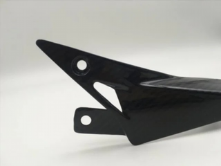 PROTECTOR DE CADENA MULTISTRADA EN CARBONO m_053