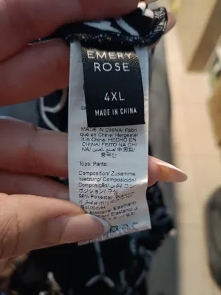 Pantalones Shein Estampados Talla 4XL nuevos.