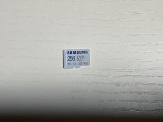 Nintendo Switch OLED Rosso/Blu + SD 256GB