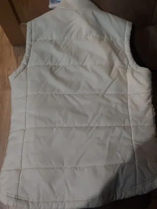 Chaleco acolchado mujer beige