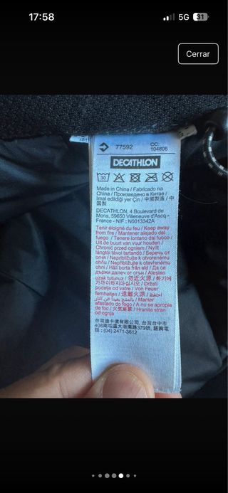 Chaquetón de invierno con capucha