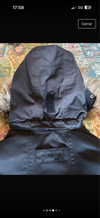 Chaquetón de invierno con capucha