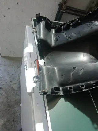 Contraescudo Peugeot Speedfight.