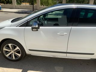 Peugeot 3008 2016 ALLURE automático diesel
