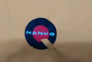 Plumas amarillo como nuevo