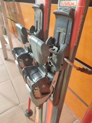 Esquís Dynastar 1.60m ( Modelo PROFIL )