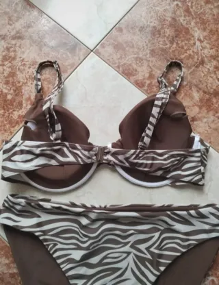 Bikini leopardo