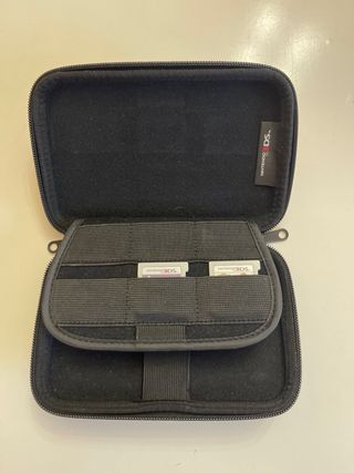 Nintendo 3DS XL Roja+ Juegos+ Funda + Cargador