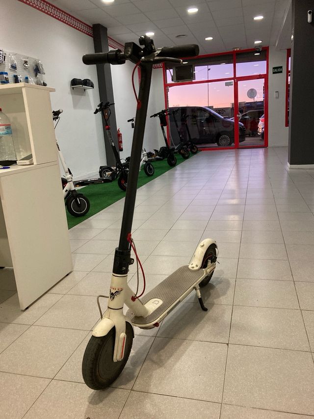 Patinete Eléctrico Xiaomi M365