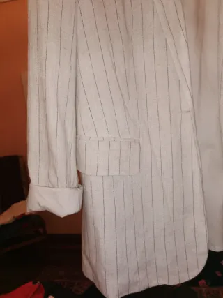 URGE !!Blazer Raya Diplomática Beige Talla S