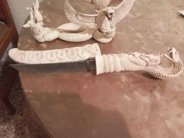 Puñal Decoración Egipcio Serpiente