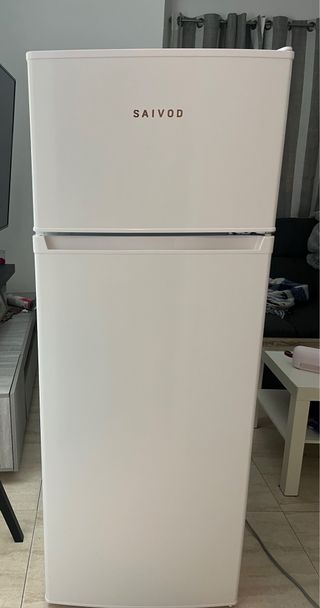 Nevera Saivod como nueva