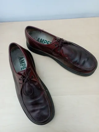 Zapatos Camper n° 42. Buen estado.