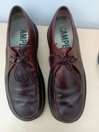 Zapatos Camper n° 42. Buen estado.