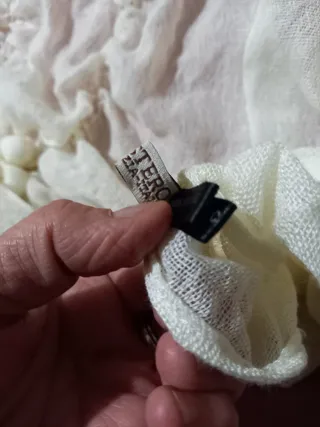 Sciarpa panna con grappoli d'uva