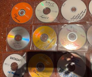 Lote 47 CDs/DVDs Grabados - Películas Varias