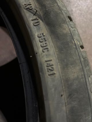 Neumáticos de coche