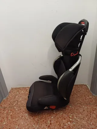 Silla coche niñ@ 15-36 kg. Marca PLAY. Adaptable.