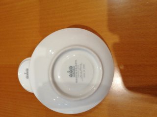 Juego de café de porcelana blanco y dorado