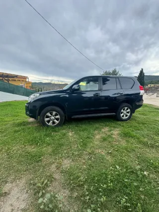 Toyota Land Cruiser 2010