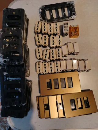 Vimar Placche e Interruttori prese