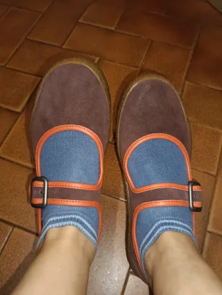 Merceditas Camper Peu Terreno Burdeos