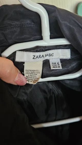 Gabardina Zara Talla M Negra