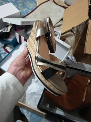 Lote de zapatos tallas sueltas