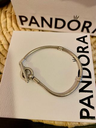 Pulsera Pandora Plata Cierre Torsión, mide 17 cm