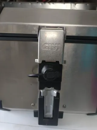 Baúl moto Triumph // Trekker