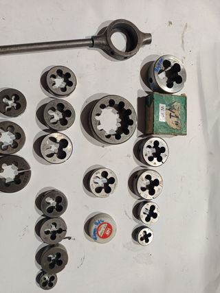 Lote de terrajas y porta terrajas