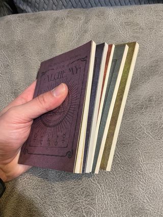 Cinco libros de magia de Harry Potter