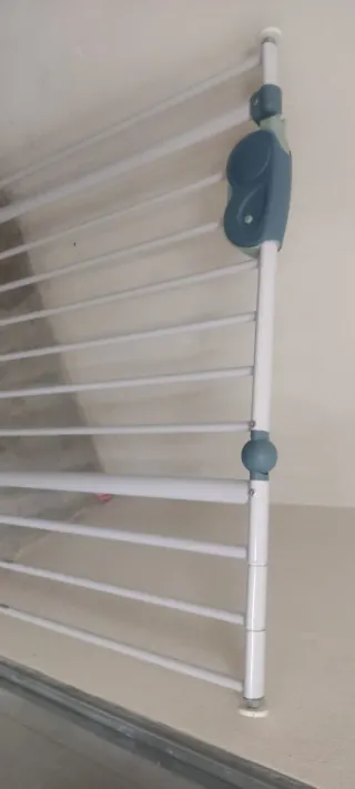 Barrera de seguridad para escaleras de niños