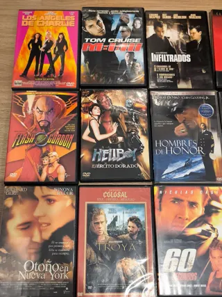 Lote 52 DVDs: 22 precintados + 30 como nuevos