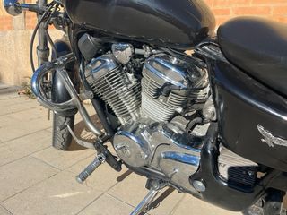 Honda Shadow VT 600C  Año 2001