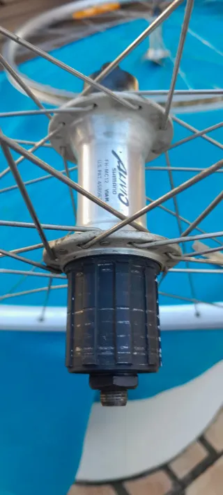 Ruedas Araya 26 Alivio Parallax