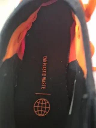 Botas Adidas Predator num 42, 1 uso solo probada