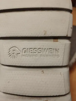 Zapatos Giesswein grises