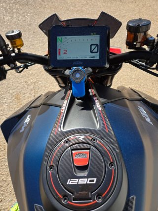 KTM Super Duke 1290R año 2024, 1.580km