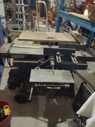 Equipo de carpintería para taller