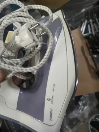 Ferro da stiro Rowenta