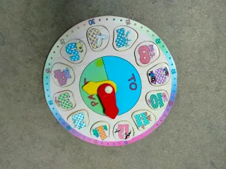 Reloj educativo infantil números y animales