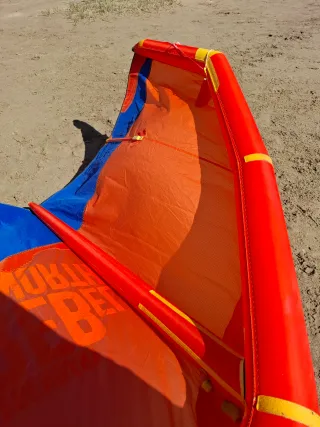 Cometa North Rebel 12m² Buen Estado