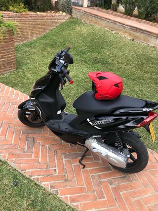 Yamaha Jog R 2017. ITV 2027