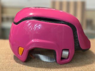 Casco infantil rosa
