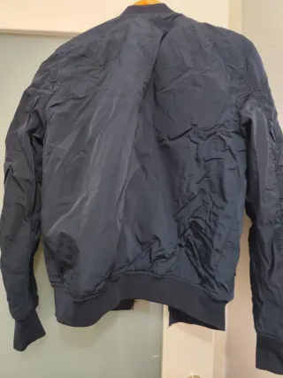 Chaqueta bomber Pull&Bear azul Talla M