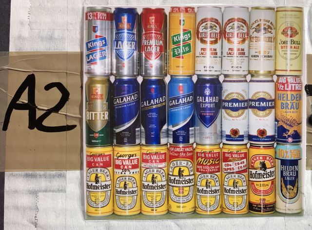 Lattine di birra vuote da collezione serie A